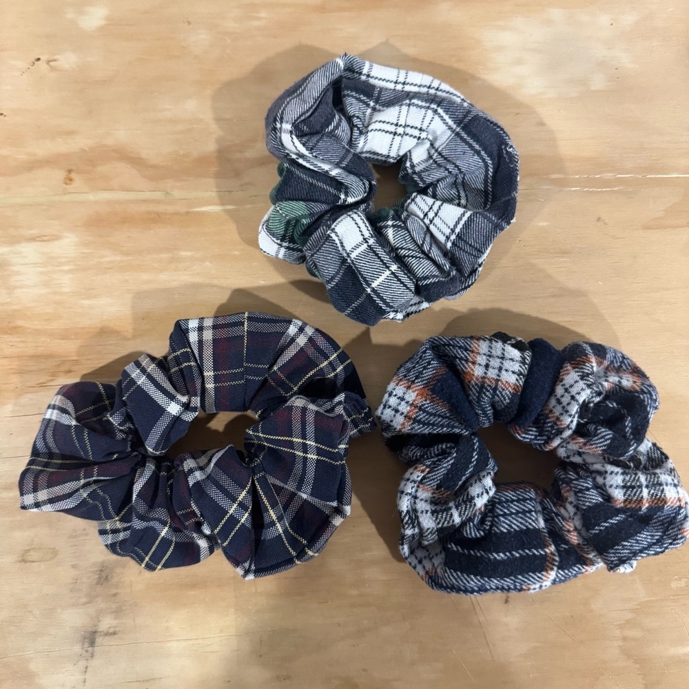 Handmade Plaid Flannel‎ Scrunchies – Set of 3